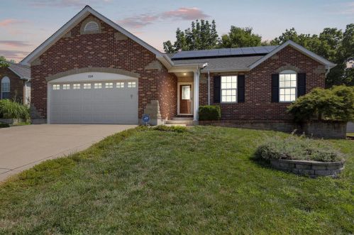 5314 Dunn Ridge Ct, Hazelwood, MO 63042-1677