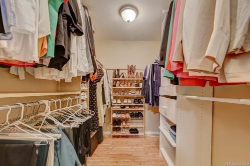 8754 Phillips Pl, Englewood CO 80112-3350 exterior