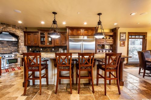 14832 Vintage View Ln, Draper, UT 84020-3302