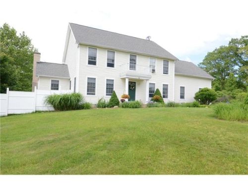 19 Pepperbush Dr, Amston, CT 06231-1653