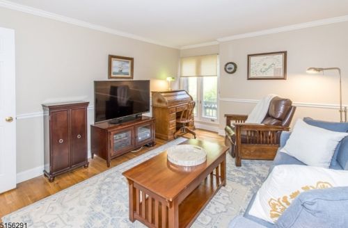 7 Osprey, Hackettstown NJ  07840-2726 exterior