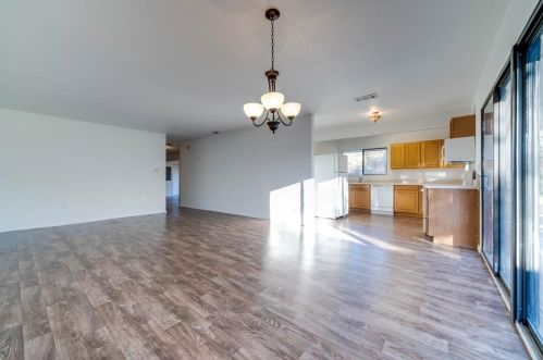 324 Shady Brk Ln, Cedar Hill TX 75104-4791 exterior