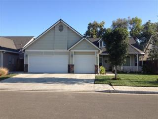 7056 San Madele Ave, Fresno, CA 93723-9320