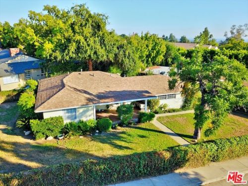 3198 Glenrose Ave, Altadena, CA 91001-4328