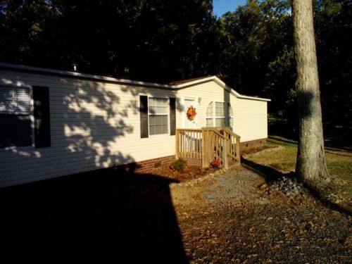 13768 Saint Thomas Dr, Stanfield, NC 28163-9311