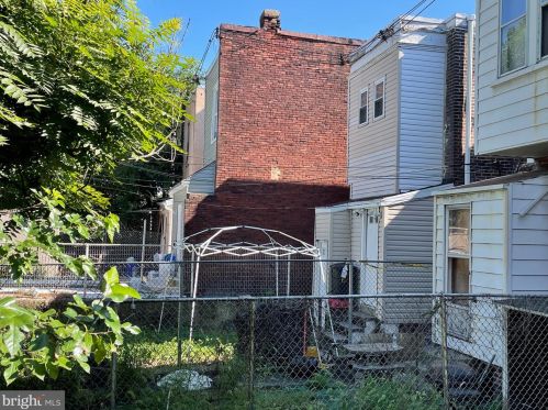 1615 Allengrove St, Philadelphia, PA 19124-2729