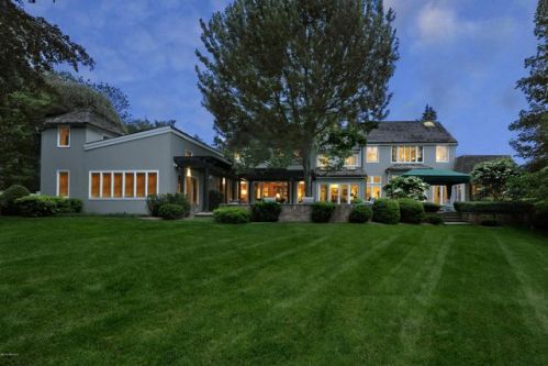 3 Old Mill Rd, Greenwich CT  06830-3342 exterior