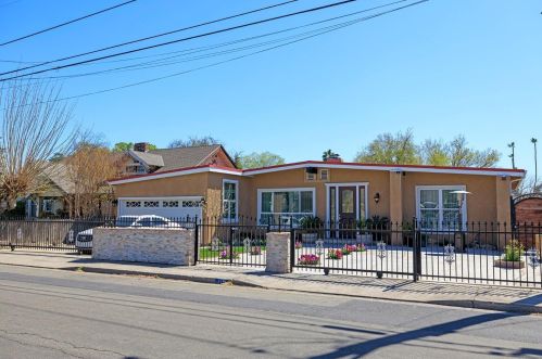 116 Corson Ave, Modesto, CA 95350-5402