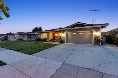 1549 Creek Dr, San Jose, CA 95125-1836
