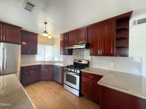 2454 Teasley St, Glendale CA  91214-2238 exterior