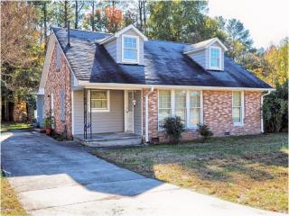 1736 Legion Rd, Chapel Hill NC  27517-2392 exterior