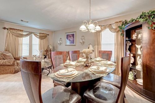 8718 Arapahoe Pass Ln, Richmond TX  77407-3385 exterior