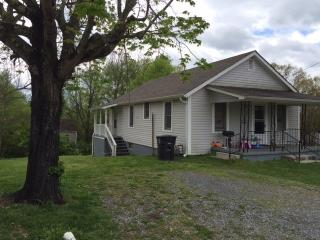 605 Wabash St, Athens, TN 37303-3464