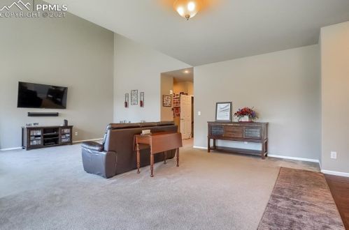 26840 Roxbury Pl, Denver CO  80016-7527 exterior