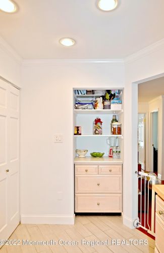 62 Manchester Ct, Tinton Falls NJ  07701-5496 exterior