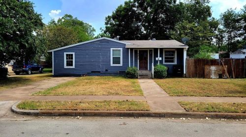 4217 Cherokee Trl, Fort Worth TX  76133-1013 exterior