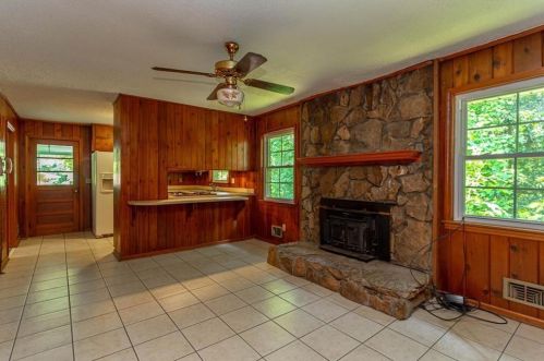 792 Prince Ave, Marietta, GA 30062-2210