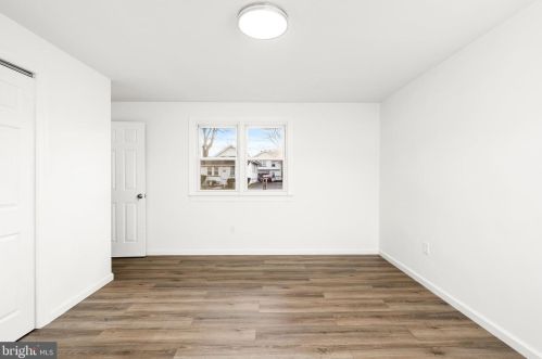 20 Morgan Ave, Trenton NJ  08619-3416 exterior