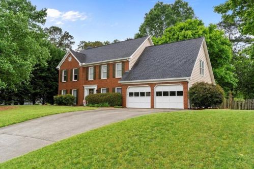 1909 Glenellen Ct, Kennesaw, GA 30152-7309