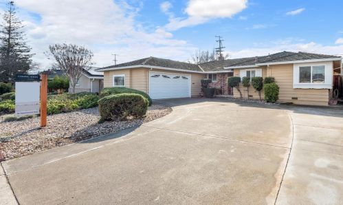 2092 Cirone Way, San Jose, CA 95124-1405