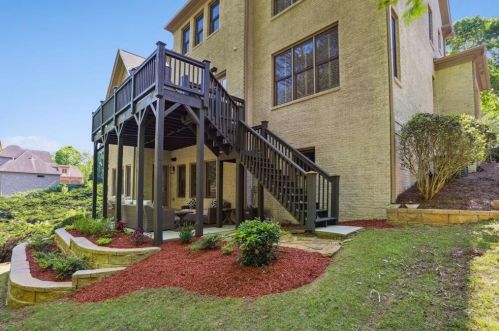 1735 High Trl, Atlanta GA  30339-8470 exterior