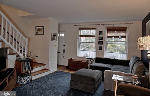2872 Abingdon St, Arlington VA  22206-1317 exterior