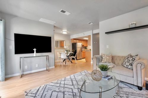 26555 Sunvale Ct, Hayward, CA 94544-3662