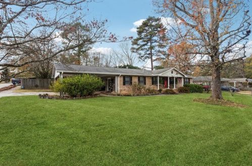 5920 Miller Rd, Austell, GA 30106-3147