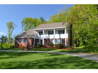 22 Devonshire Ln, Londonderry, NH 03053-3390