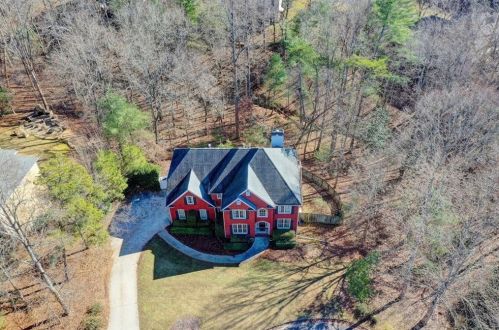 6121 Foxmoor Ct, Gainesville, GA 30506-6932