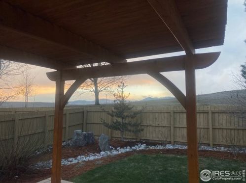 2011 Dailey Ln, Broomfield CO 80027 exterior