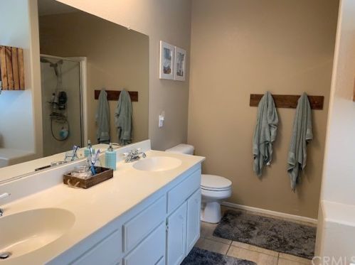 5595 Via Escalante, Riverside CA  92509-5563 exterior