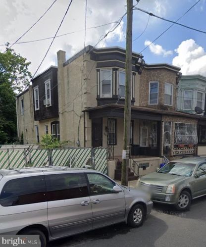 822 Front St, Camden NJ  08102-2743 exterior