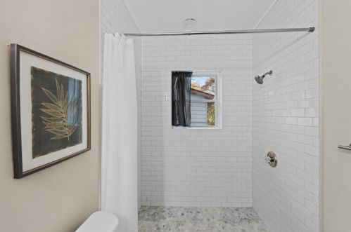 779 Elizabeth Pl, Atlanta GA  30318-4860 exterior
