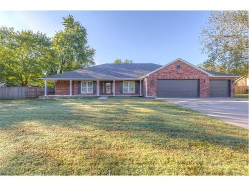 3628 142nd St, Bixby, OK 74008-7606