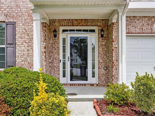 328 Jarrod Oaks Ct, Loganville, GA 30052-7976