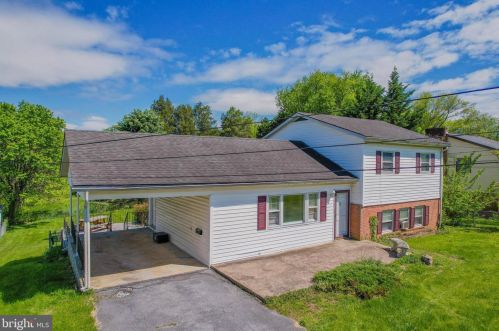 172 Belvedere Dr, Charles Town, WV 25414-1260