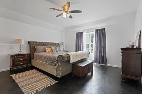 3845 Lake Sanctuary Way, Atlanta GA  30349-1898 exterior