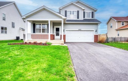 1421 Legacy Pointe Blvd, Joliet, IL 60431-7563