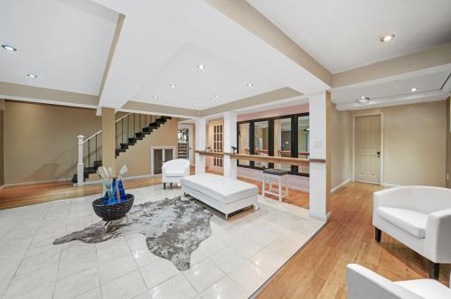 1445 Shaman Dr, Lemont IL  60490-5572 exterior