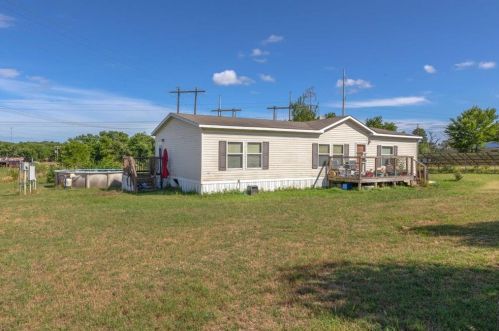 113 Norwood Ln, Webberville, TX 78621-3133