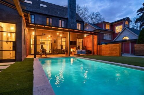 150 Huntington Rd, Atlanta GA  30309-1504 exterior