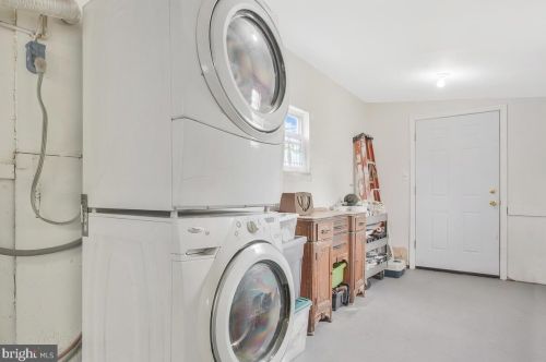 4726 Idlewilde Rd, Shady Side MD  20764-9766 exterior