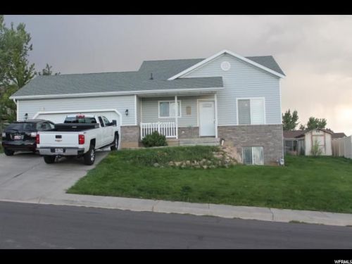 942 Lambert Ave, Payson, UT 84655-8285