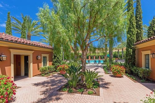 155 Pathway, Irvine CA  92618-8846 exterior