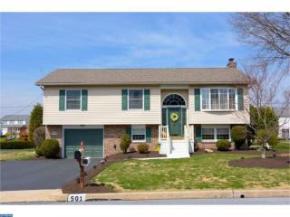 501 Floret Ave, Reading, PA 19605-1103