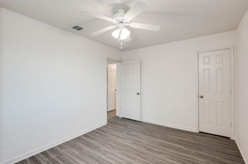 2108 Campfield Pkwy, Austin TX  78745-6349 exterior