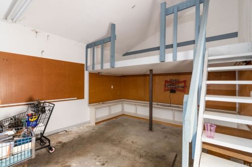 15740 Rancho Viejo Dr, Riverside CA  92506-5820 exterior