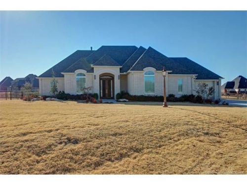 6568 Deer Ridge Ct, Owasso, OK 74055-4103