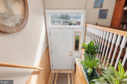 7010 Clearfield St, Harrisburg, PA 17111-5219
